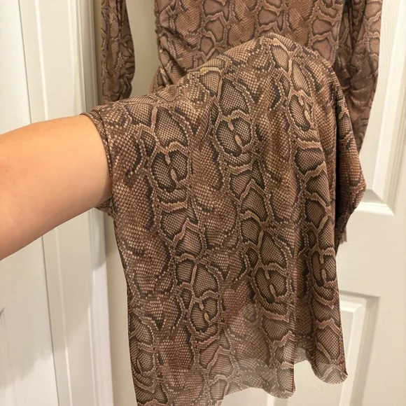 Zara Brown Long Sleeve bodycon snake print Dress - Picture 6 of 8